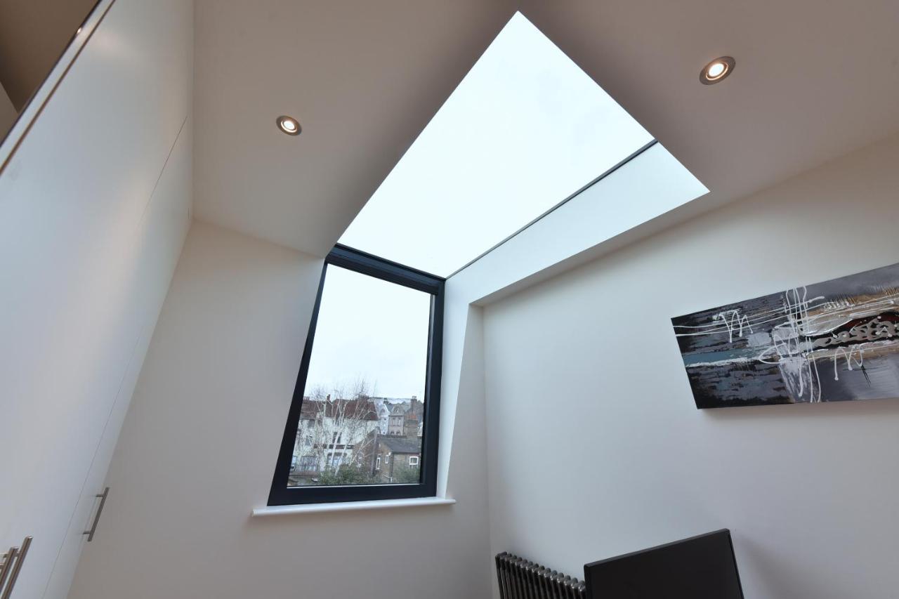 Modern Bedroom In London !! Εξωτερικό φωτογραφία