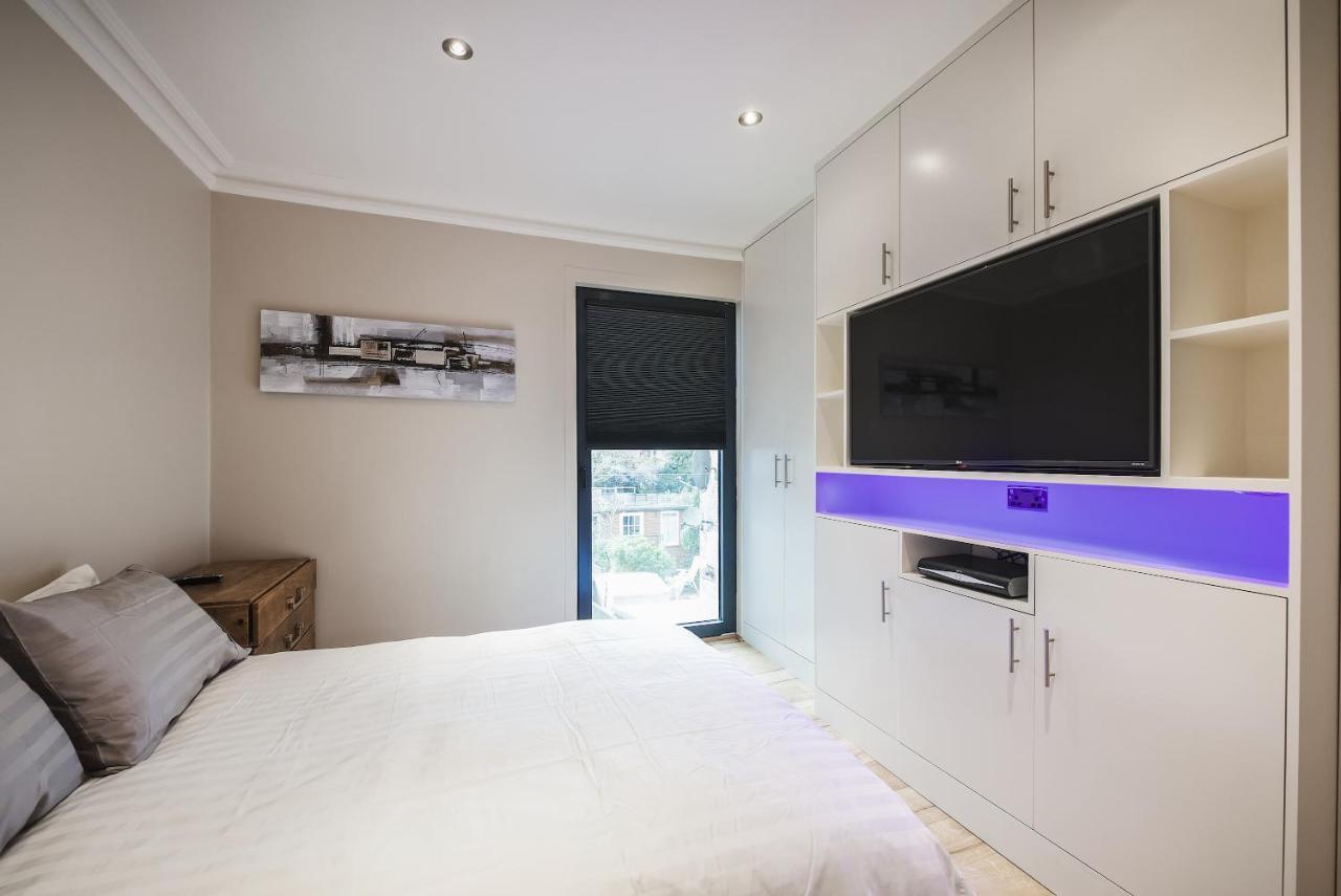 Modern Bedroom In London !! Εξωτερικό φωτογραφία